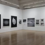 Conceptos de espacio: Instalaciones en galerías y museos